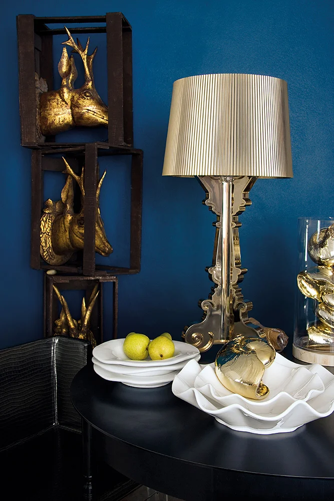 Bourgie metal gold