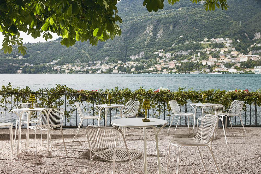 Hiray high table