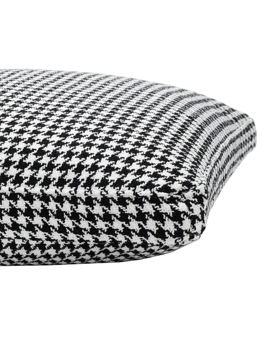 Cushion - Image 2