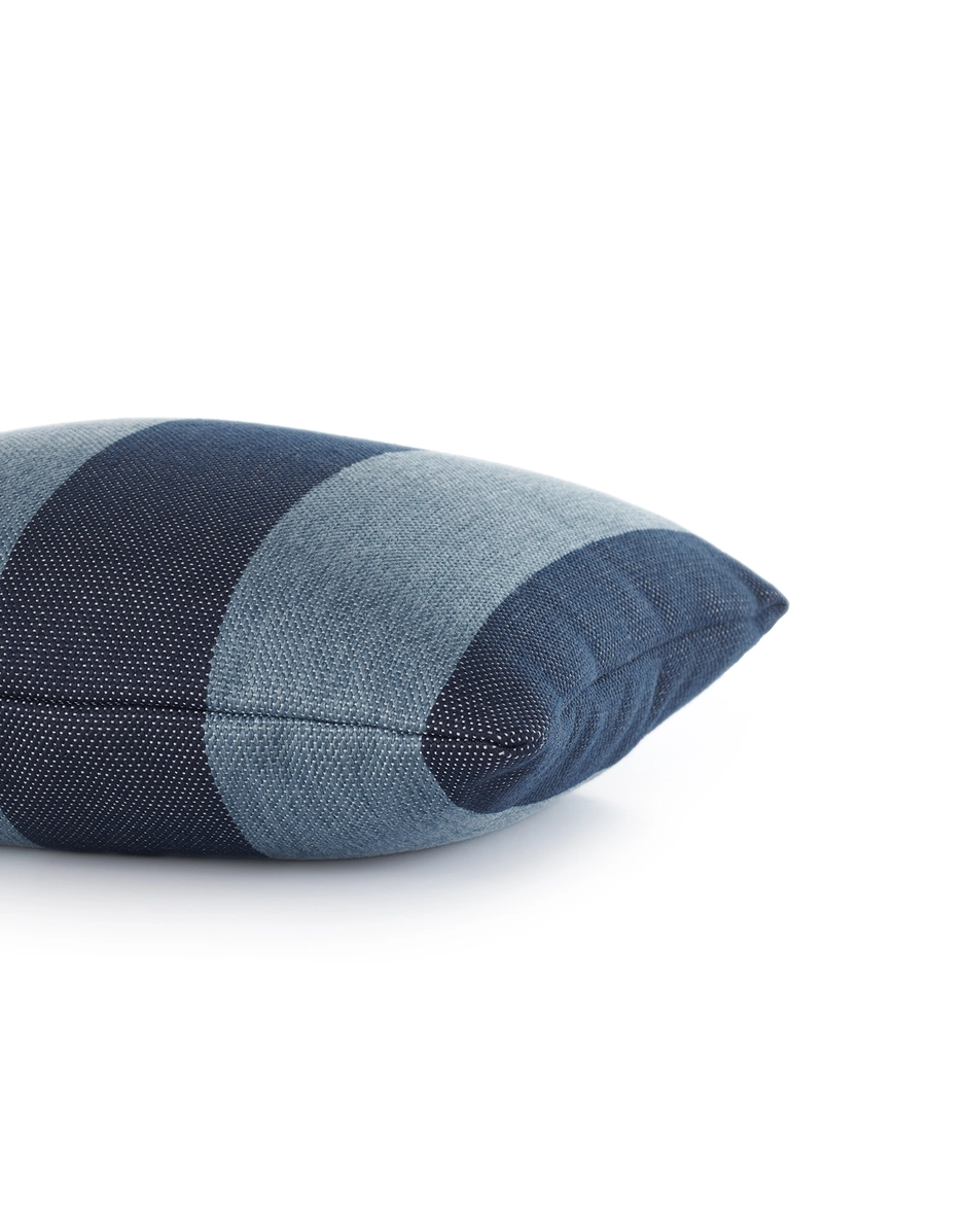 Hiray sofa cushion - Image 3